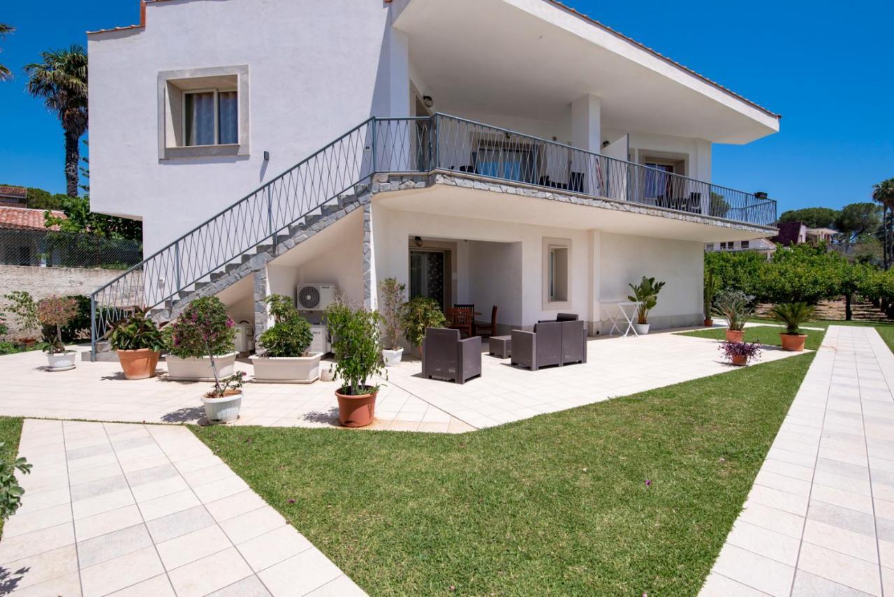 Villa Venera Fontane Bianche Esterno foto