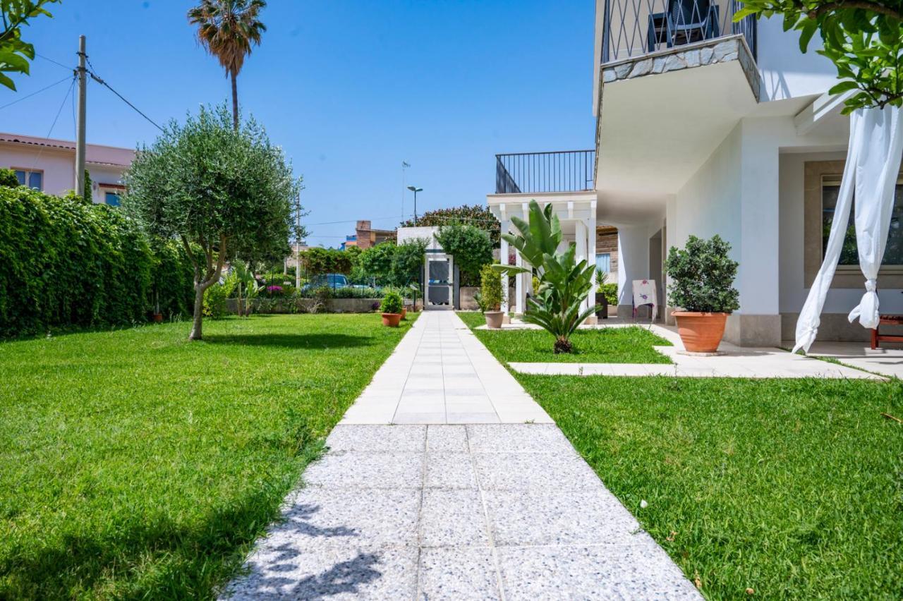 Villa Venera Fontane Bianche Esterno foto